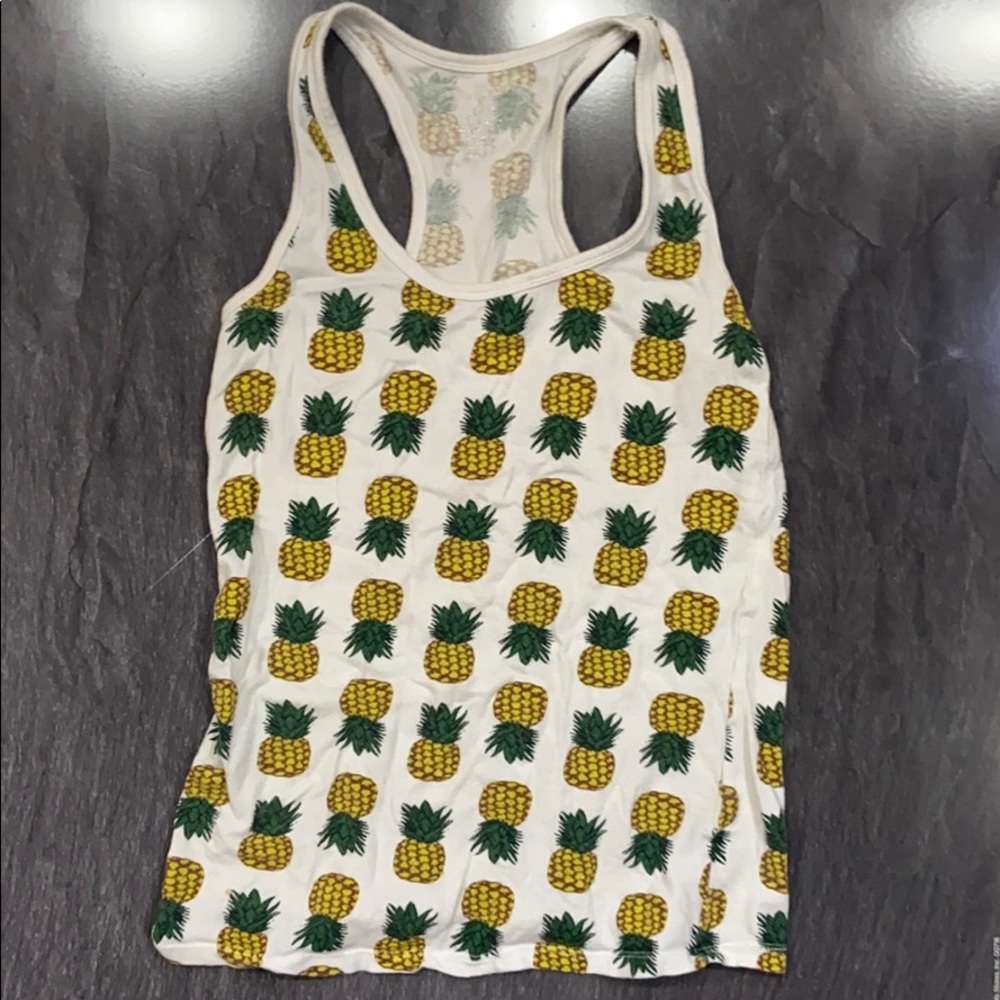 🌵3/$20• Pineapple Pattern Tank Top Halter Back